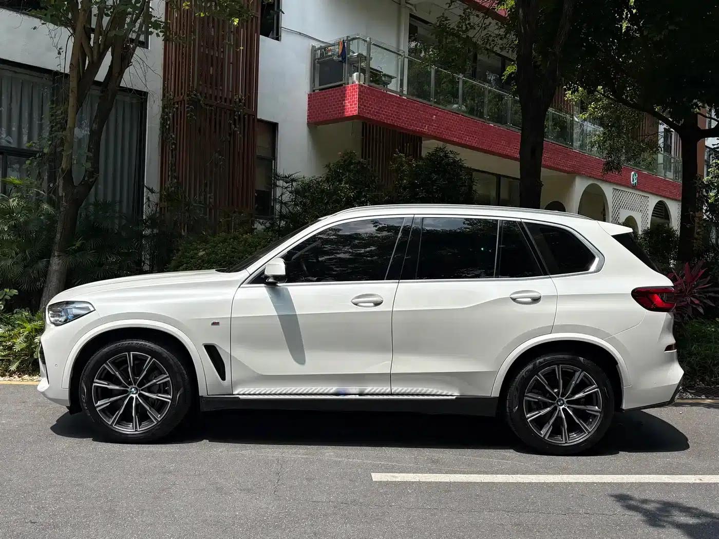 2019 BMW X5 (Imported) xDrive40i M Sport Package — миниатюра 3