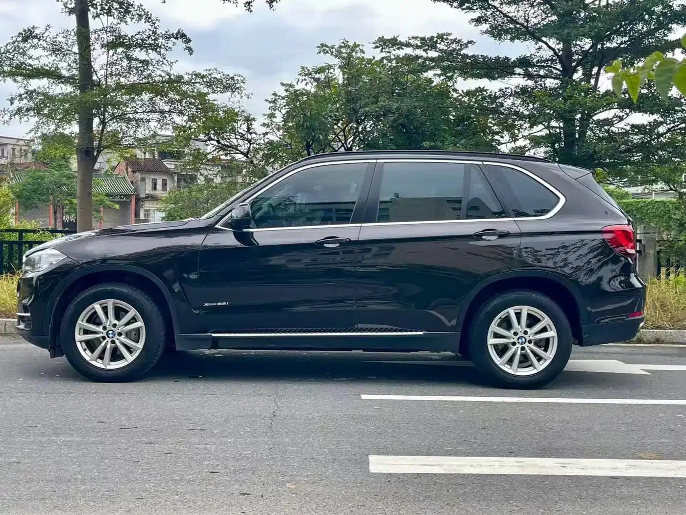 BMW X5 (Imported) 2015 xDrive28i — миниатюра 10
