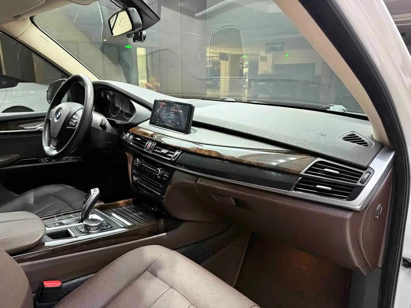 2015 BMW X5 xDrive28i (Imported) — миниатюра 14