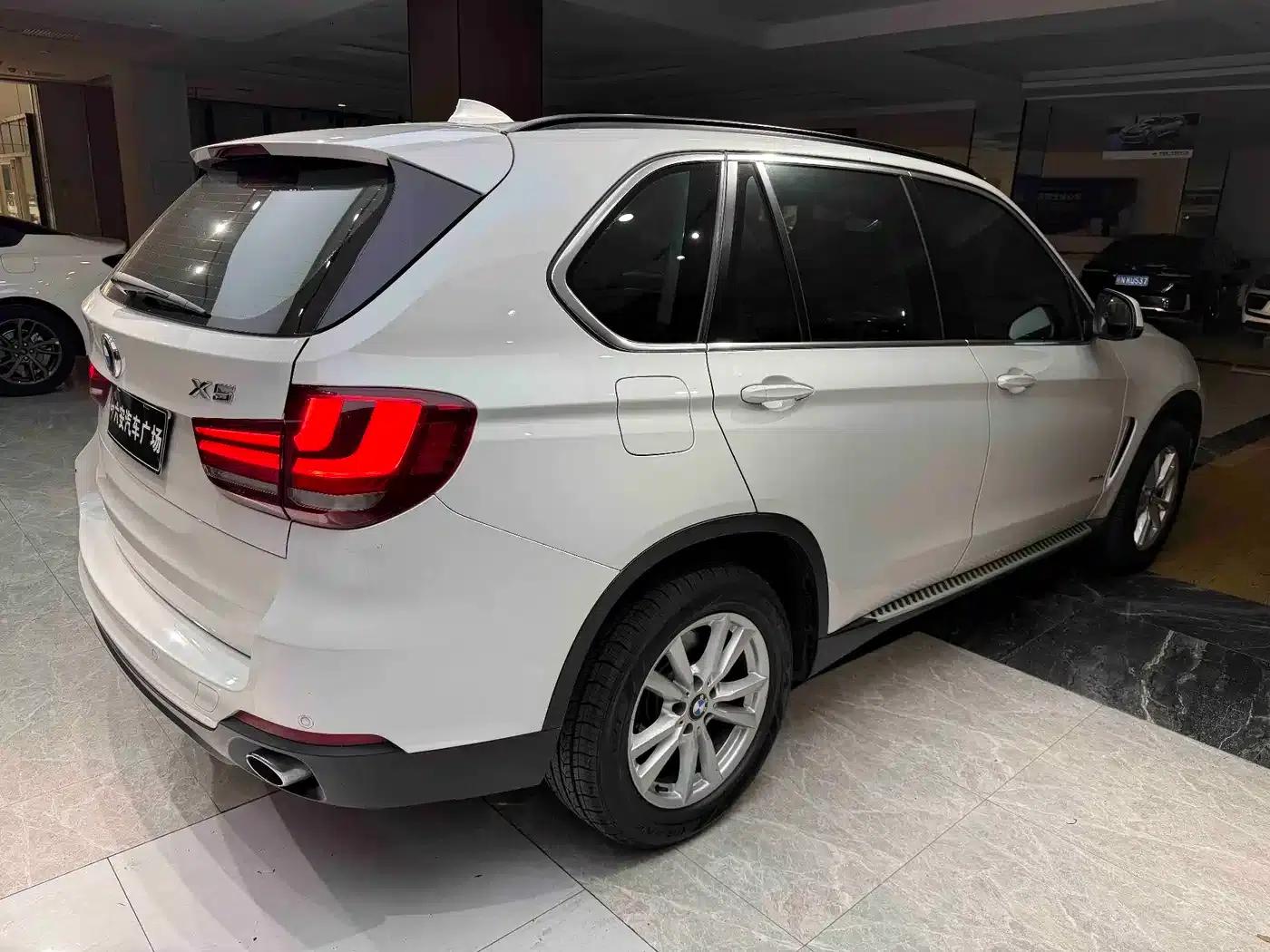 2015 BMW X5 xDrive28i (Imported) — миниатюра 4