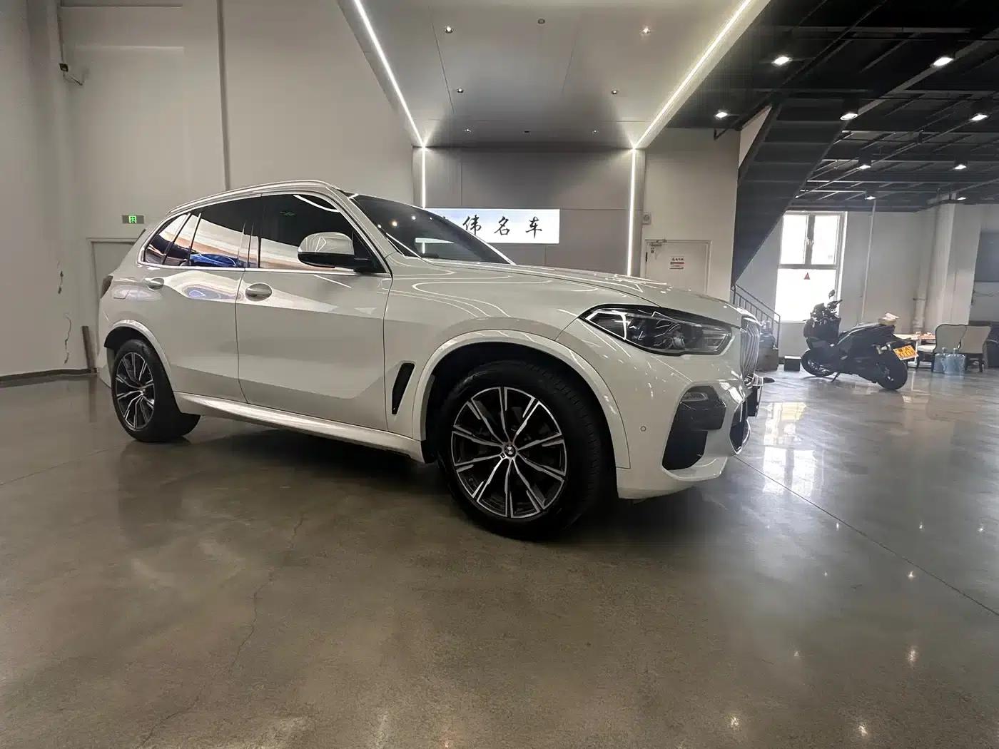 2020 BMW X5 xDrive40i M Sport Package (Imported) — миниатюра 8