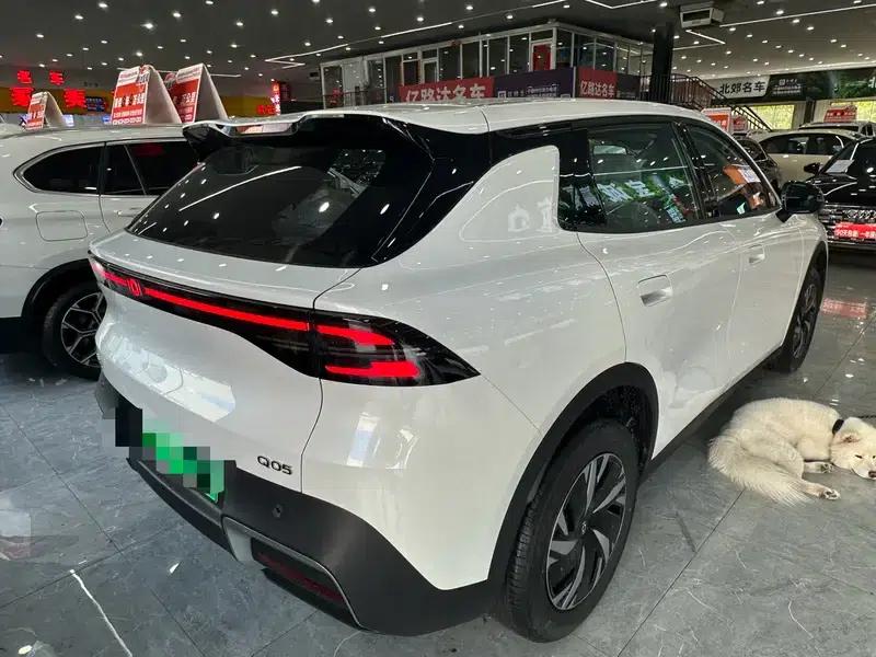 Changan Qiyuan Q05 2026 Model 405 Air — миниатюра 5