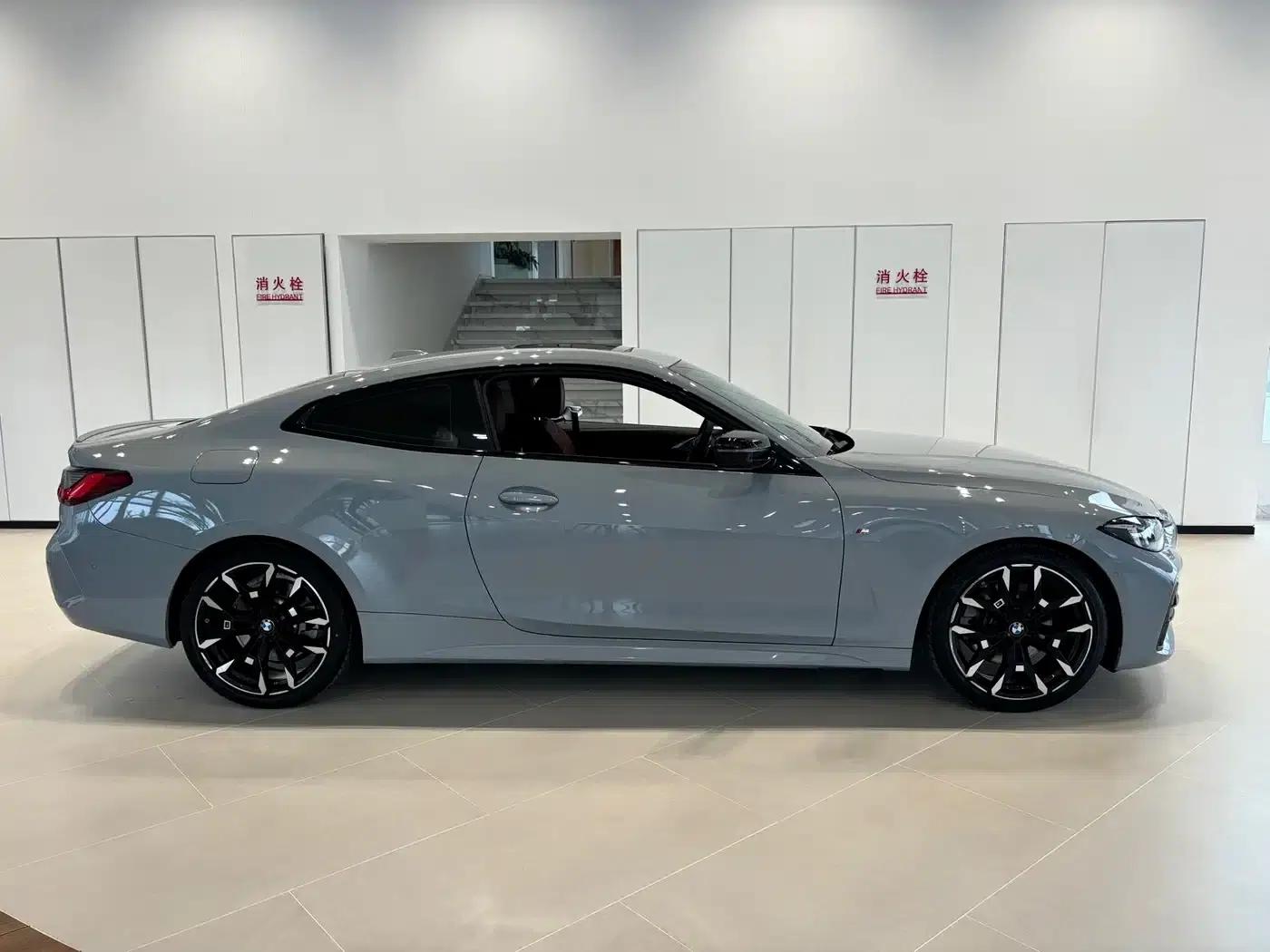 2024 BMW 4 Series 430i M Sport Shadow Edition — миниатюра 3