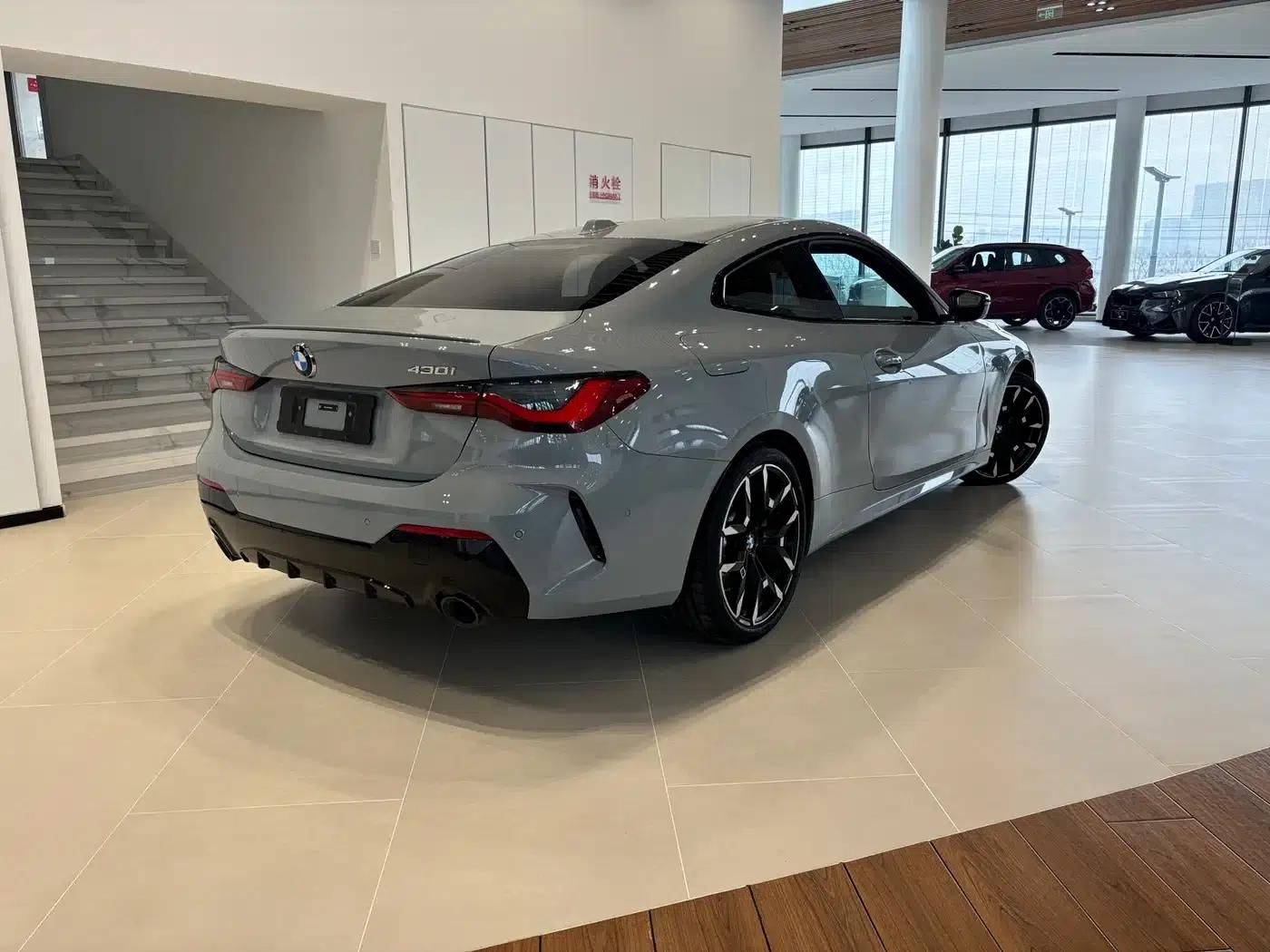 2024 BMW 4 Series 430i M Sport Shadow Edition — миниатюра 4