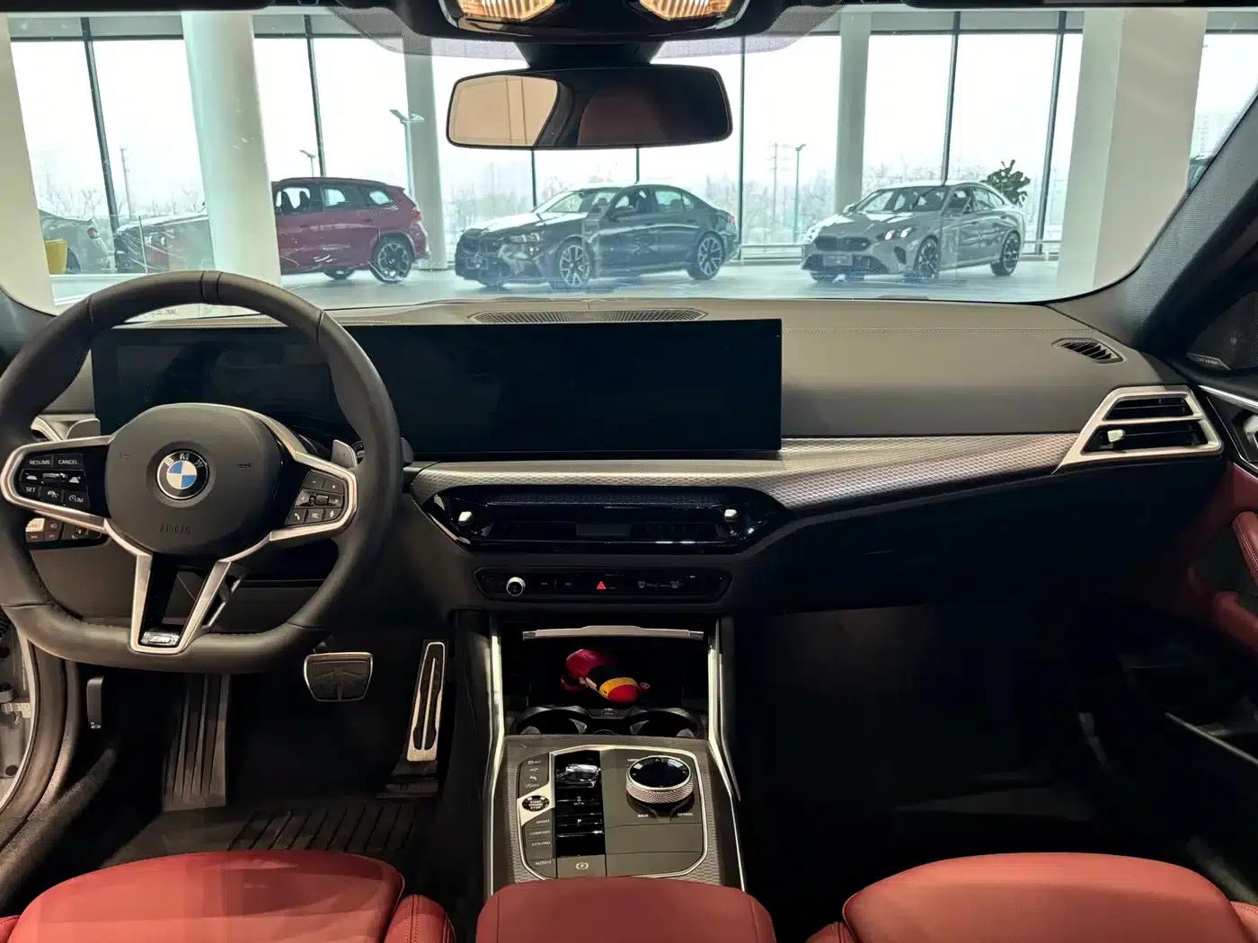2024 BMW 4 Series 430i M Sport Shadow Edition — миниатюра 6