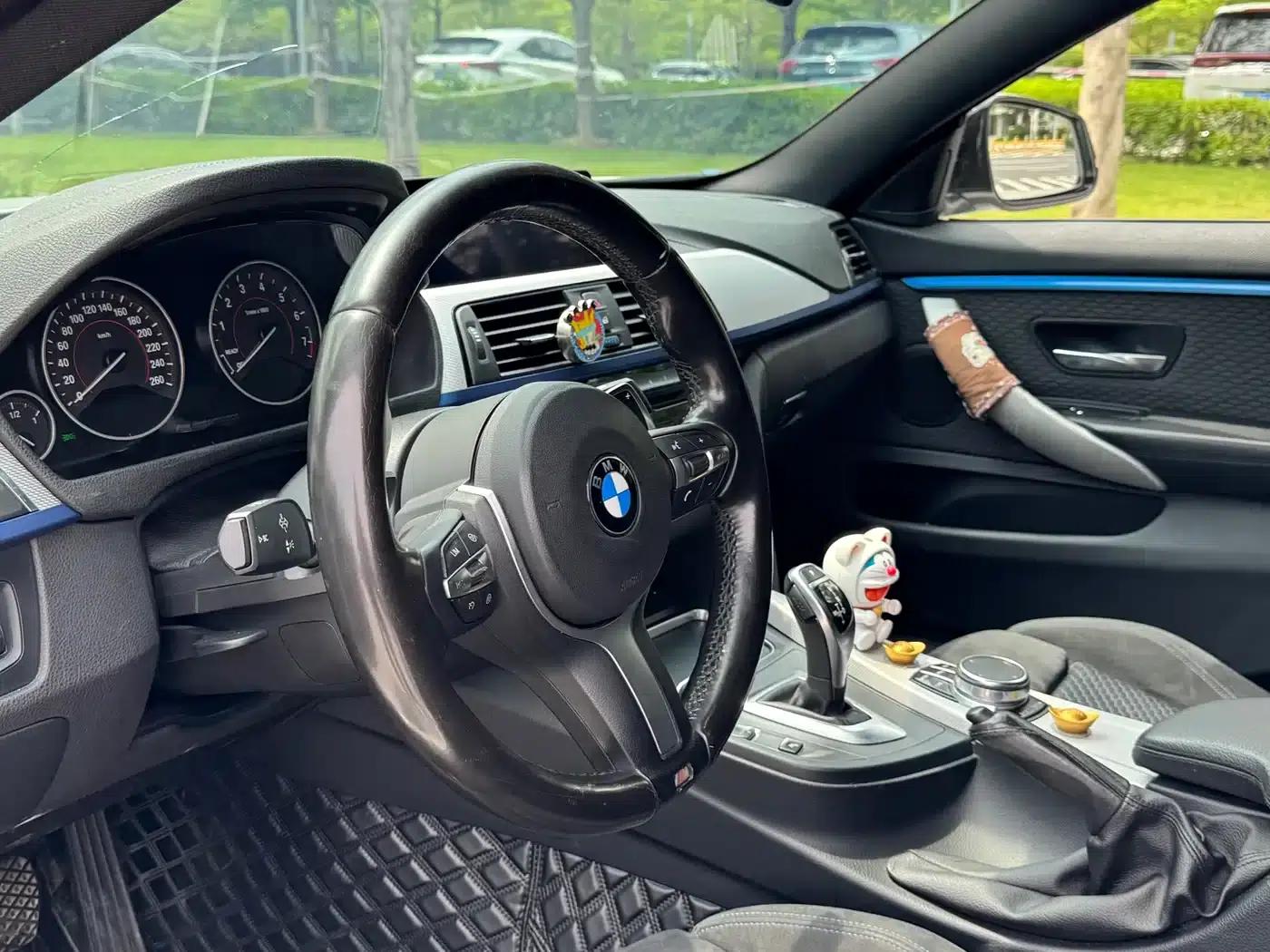 2017 BMW 4 Series 425i Gran Coupe Leading M Sport Package — миниатюра 16