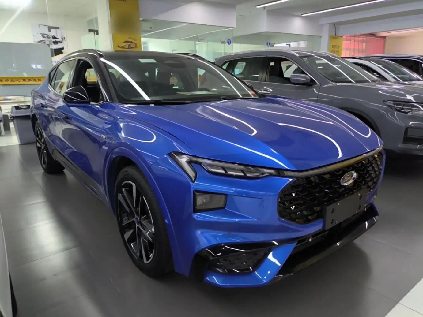 Ford EVOS 2022 EcoBoost 245 ST-Line — миниатюра 3