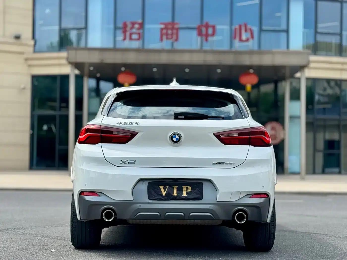 BMW X2 2021 sDrive25i Leading M Sport Package — миниатюра 8