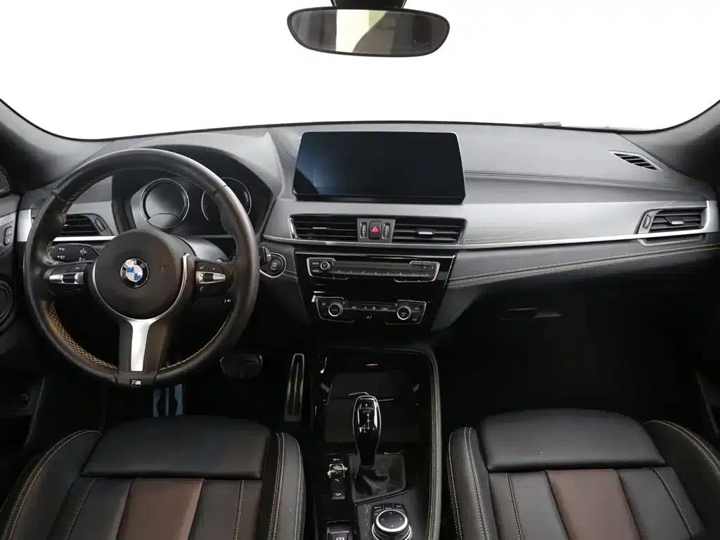 BMW X2 2023 xDrive 25i Shining Edition — миниатюра 7