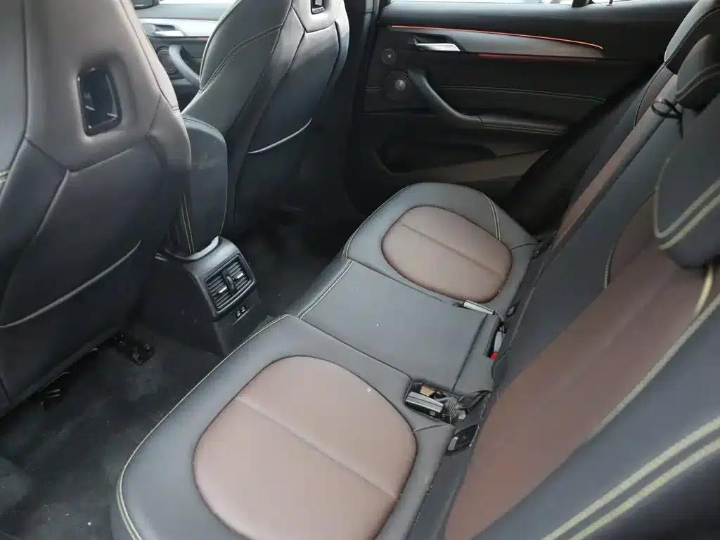 BMW X2 2023 xDrive 25i Shining Edition — миниатюра 10