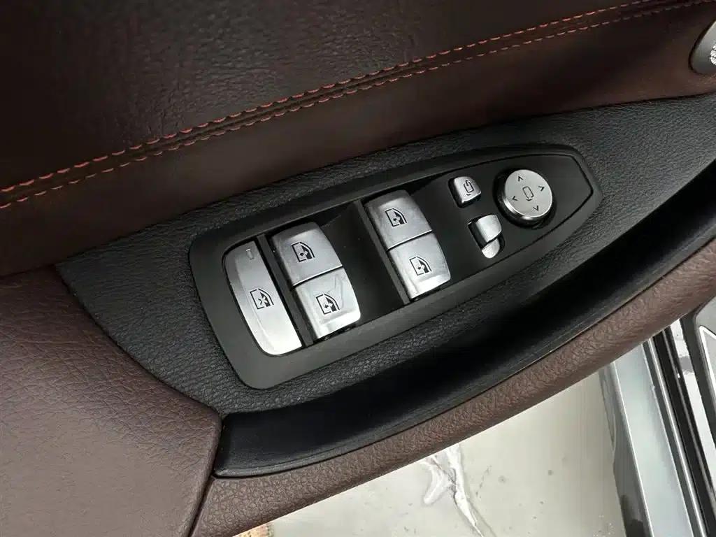 BMW X2 2021 Facelift sDrive25i Sport Edition — миниатюра 25