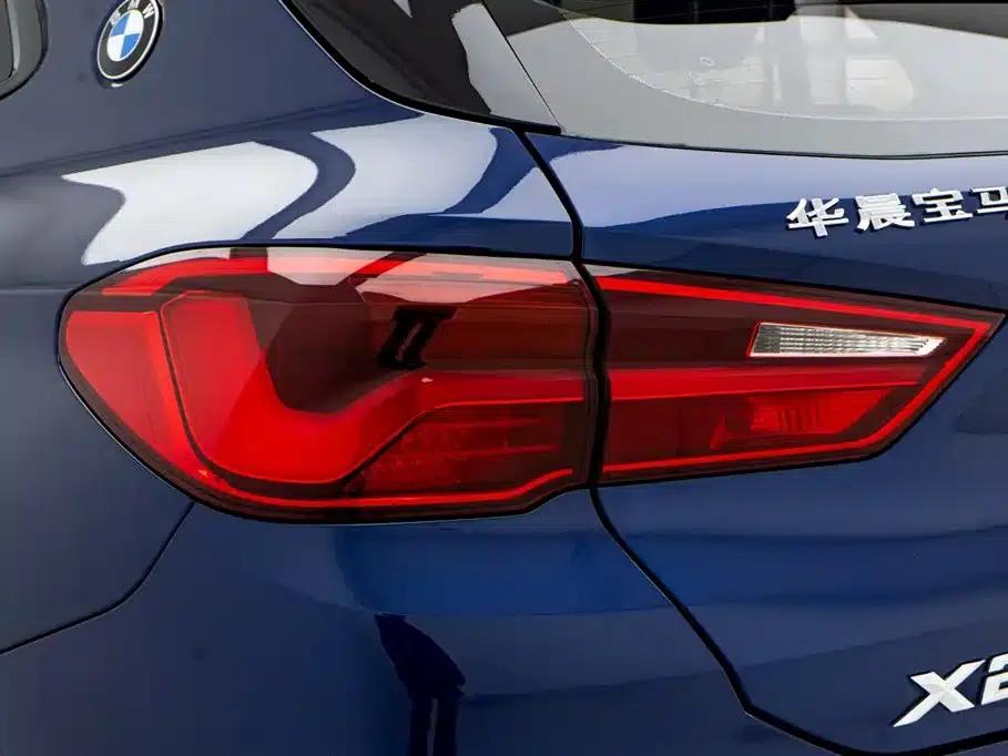 BMW X2 2020 sDrive25i Leading M Sport Package — миниатюра 13