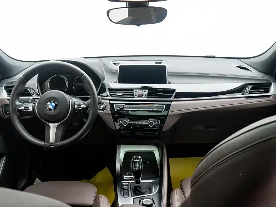 BMW X2 2020 sDrive25i Leading M Sport Package — миниатюра 18