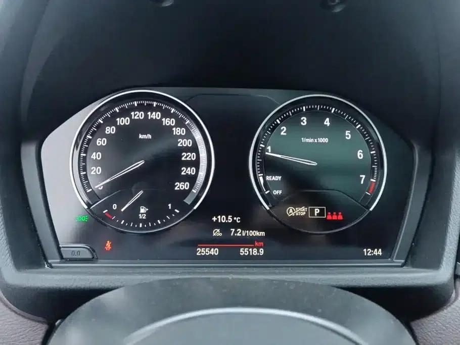 BMW X2 2023 sDrive25i M Sport Shadow Edition — миниатюра 14
