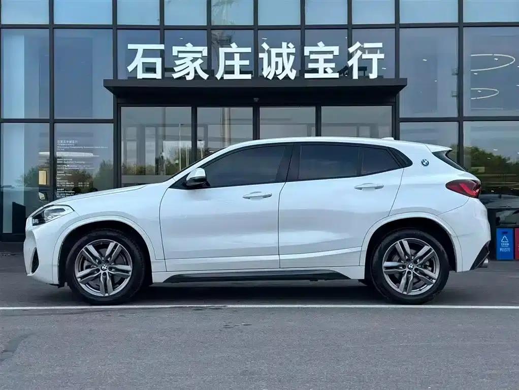 BMW X2 2022 sDrive25i M Sport Package — миниатюра 4