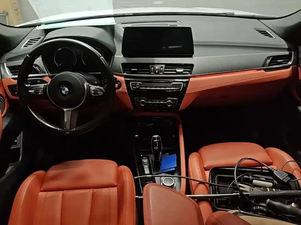 BMW X2 2020 sDrive25i Luxury M Sport Package — миниатюра 16