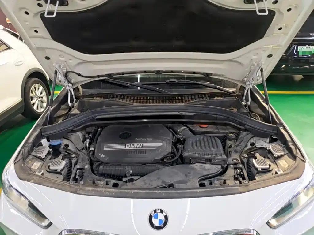 BMW X2 2021 sDrive25i Leading M Sport Package — миниатюра 20