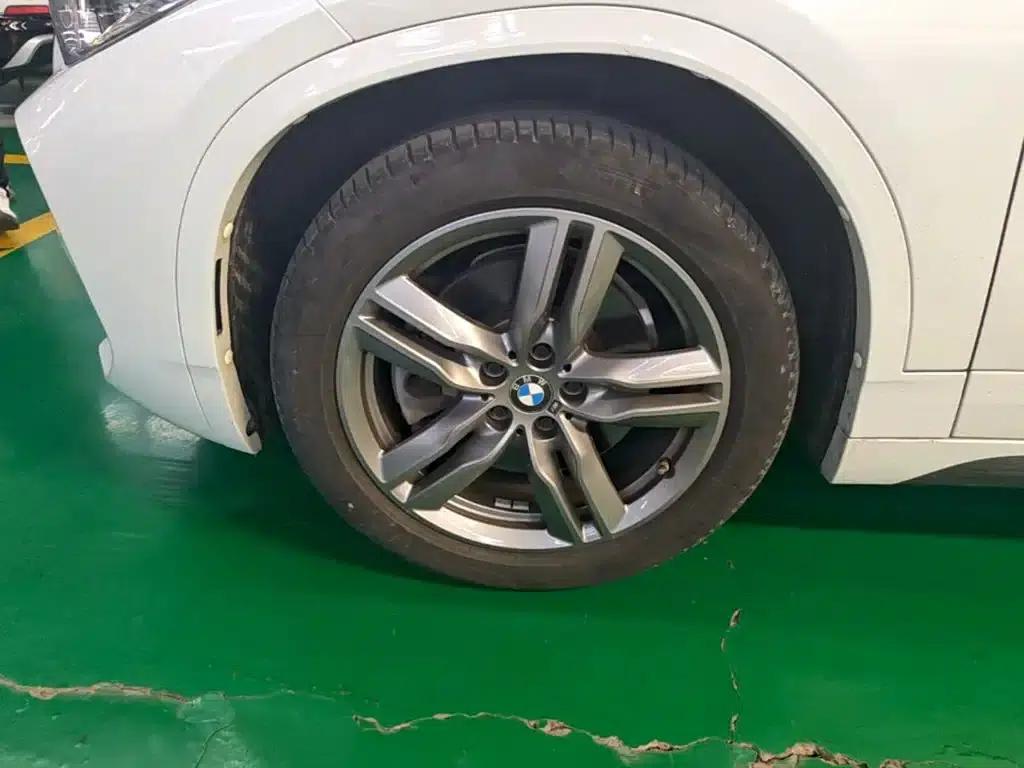 BMW X2 2021 sDrive25i Leading M Sport Package — миниатюра 23