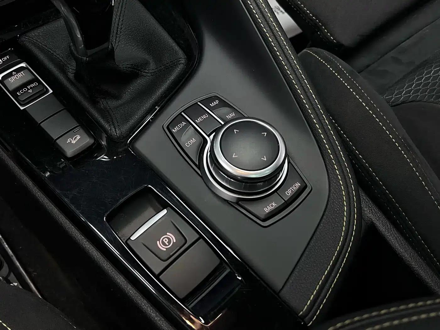 2019 BMW X2 Imported xDrive25i M Sport Package (China VI Emission Standard) — миниатюра 38