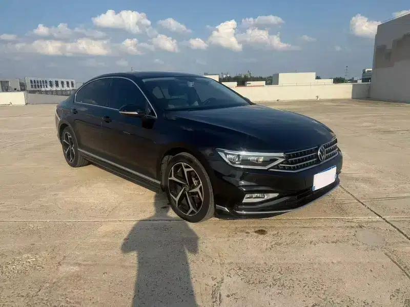Volkswagen Magotan 2023 2 Millionth Unit Commemorative Edition 330TSI DSG Leading Model — миниатюра 3