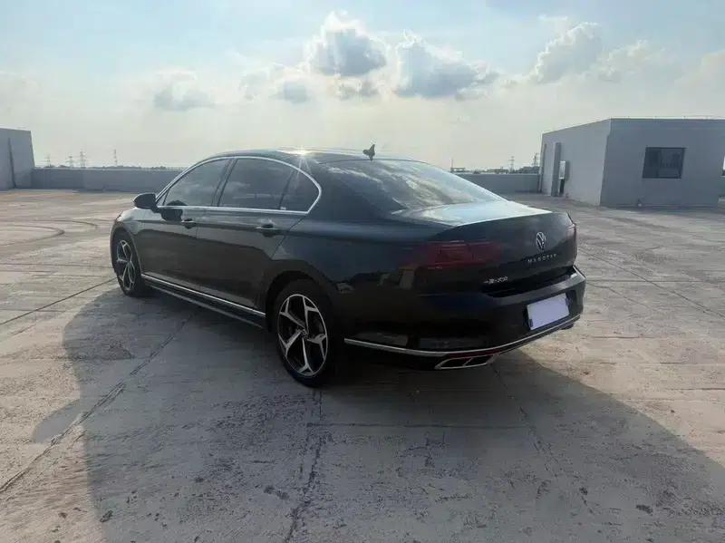 Volkswagen Magotan 2023 2 Millionth Unit Commemorative Edition 330TSI DSG Leading Model — миниатюра 4