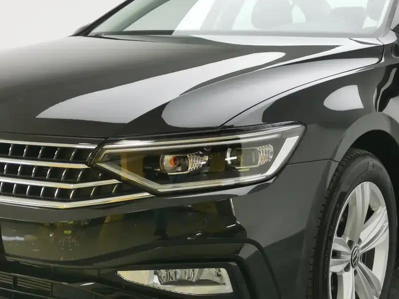 2024 Volkswagen Magotan 2028 2 Million Unit Limited Edition 280TSI DSG Comfort Model — миниатюра 12