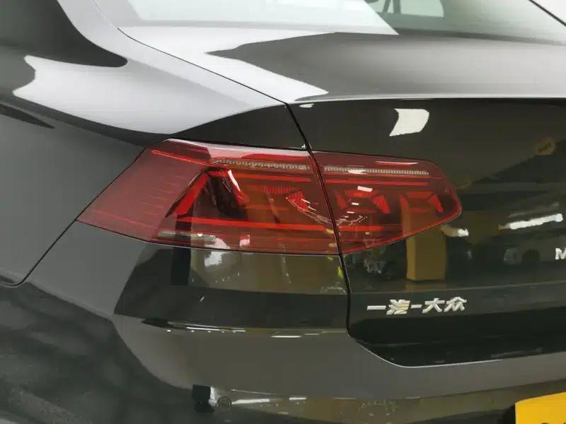2024 Volkswagen Magotan 2028 2 Million Unit Limited Edition 280TSI DSG Comfort Model — миниатюра 13
