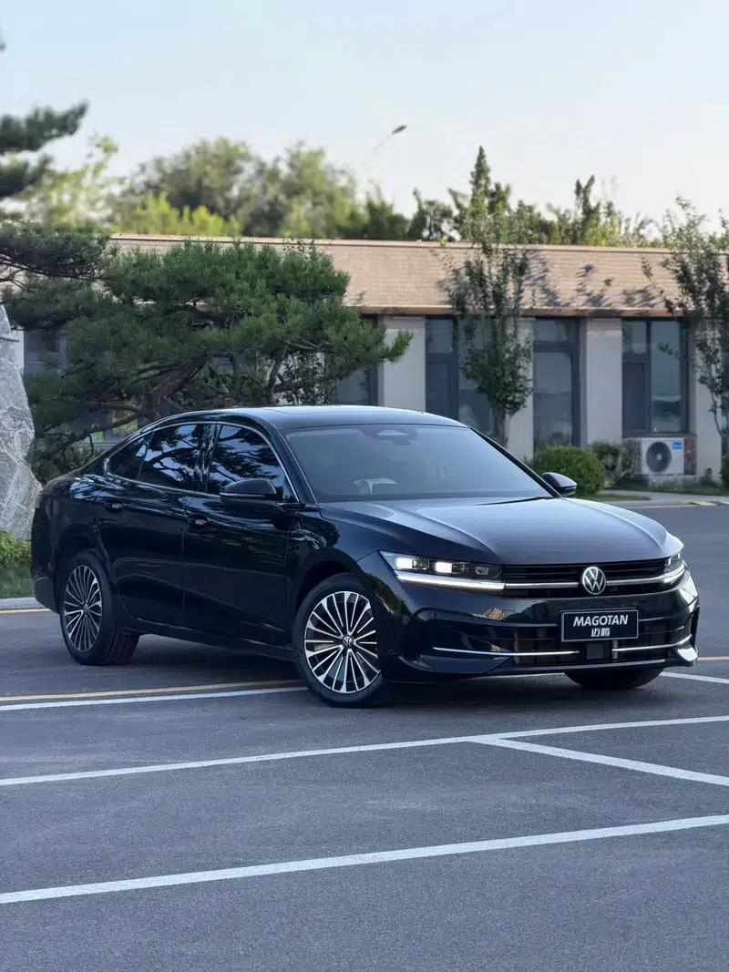 2024 Volkswagen Passat 380TSI Premium Edition with Magotan Package — миниатюра 3