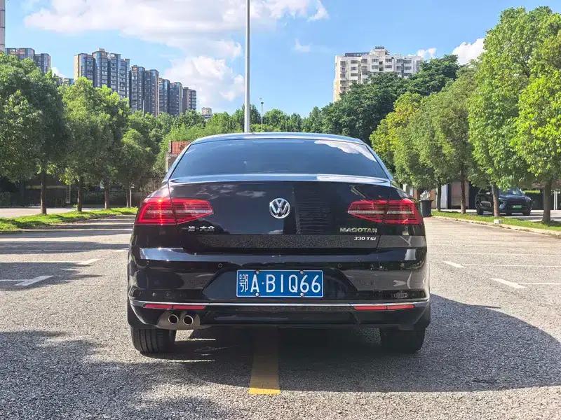2018 Volkswagen Passat 330TSI DSG Leading Edition — миниатюра 5