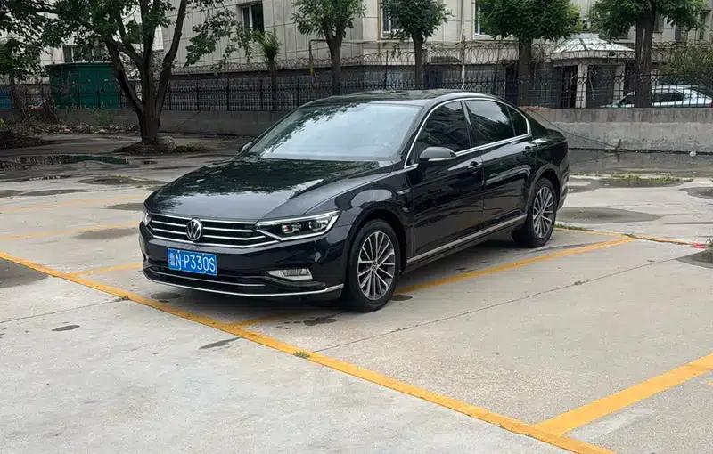 Volkswagen Passat 2021 330TSI DSG 30th Anniversary Edition — миниатюра 1