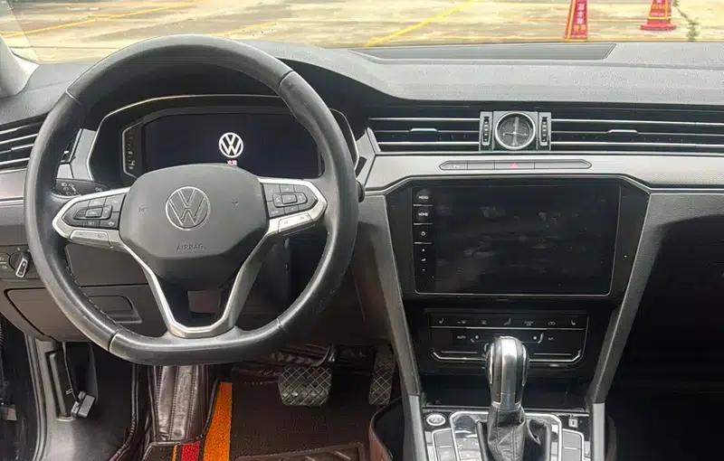 Volkswagen Passat 2021 330TSI DSG 30th Anniversary Edition — миниатюра 12
