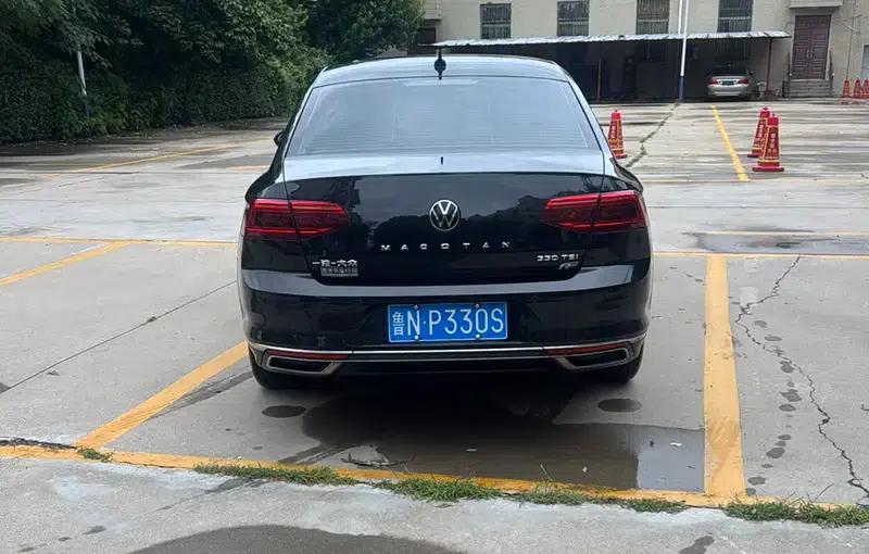 Volkswagen Passat 2021 330TSI DSG 30th Anniversary Edition — миниатюра 3