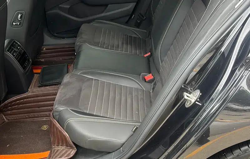 Volkswagen Passat 2021 330TSI DSG 30th Anniversary Edition — миниатюра 6