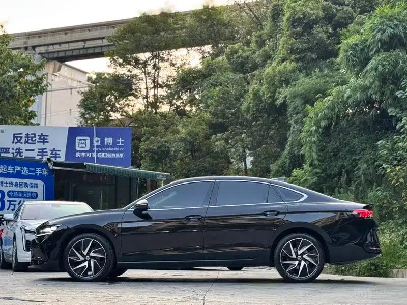 2024 Volkswagen Passat 380TSI Premium Edition with Magotan Package — миниатюра 4