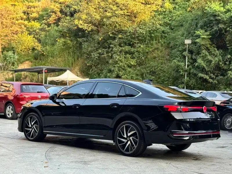 2024 Volkswagen Passat 380TSI Premium Edition with Magotan Package — миниатюра 5