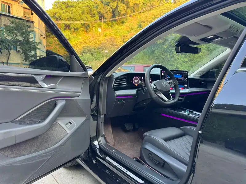 2024 Volkswagen Passat 380TSI Premium Edition with Magotan Package — миниатюра 41