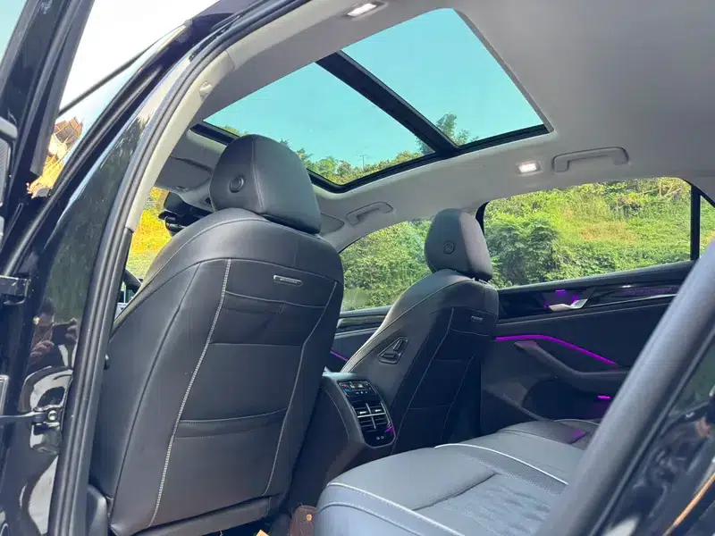 2024 Volkswagen Passat 380TSI Premium Edition with Magotan Package — миниатюра 47
