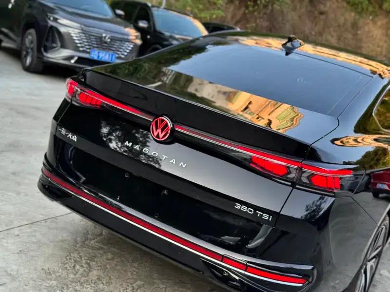 2024 Volkswagen Passat 380TSI Premium Edition with Magotan Package — миниатюра 8