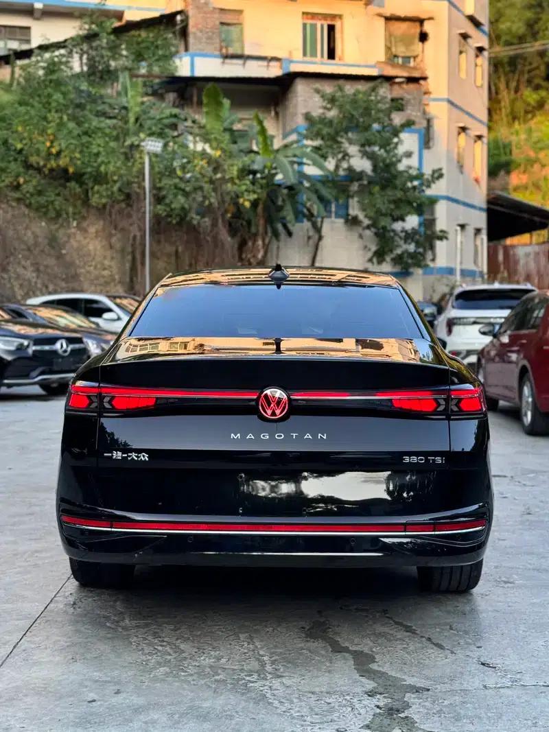 2024 Volkswagen Passat 380TSI Premium Edition with Magotan Package — миниатюра 9