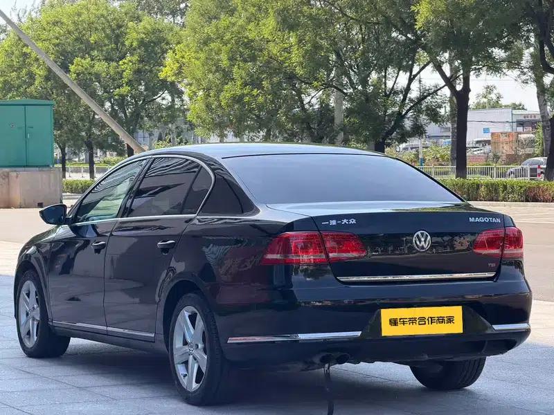2012 Volkswagen Passat Facelift 2.0TSI Supreme Edition — миниатюра 4