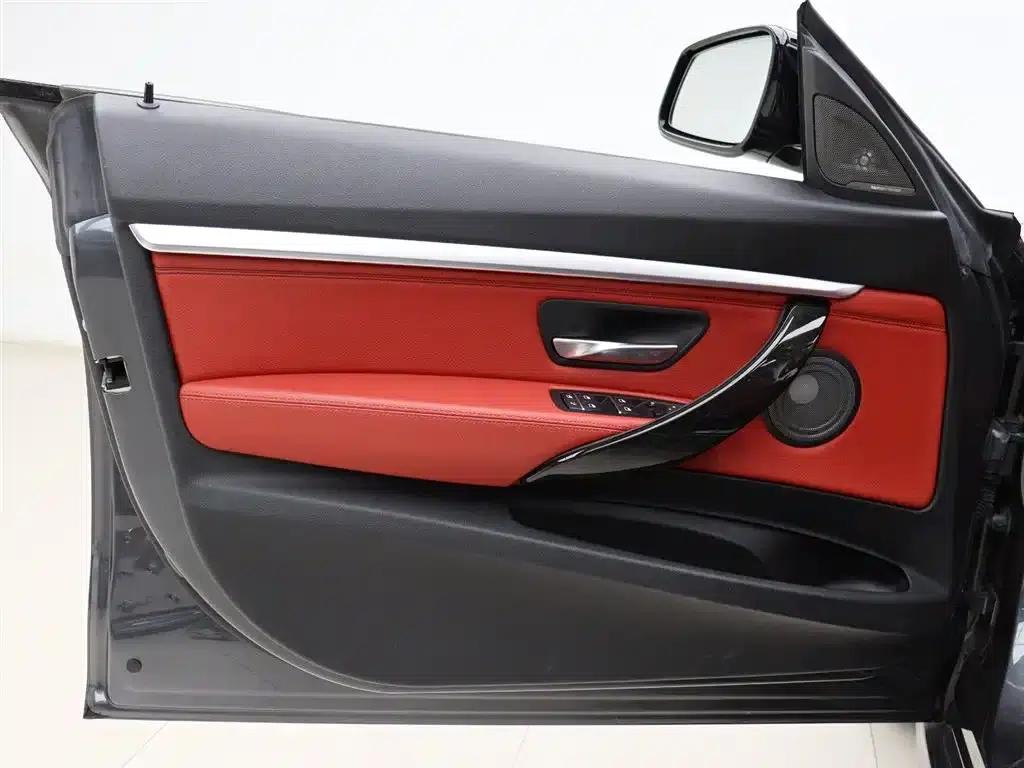 2019 BMW 3 Series GT 330i xDrive M Sport Shadow Edition — миниатюра 5