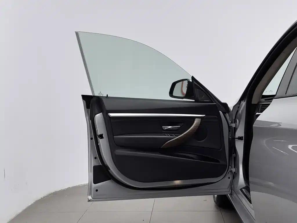 BMW 3 Series GT 2013 320i Luxury Design Package — миниатюра 8