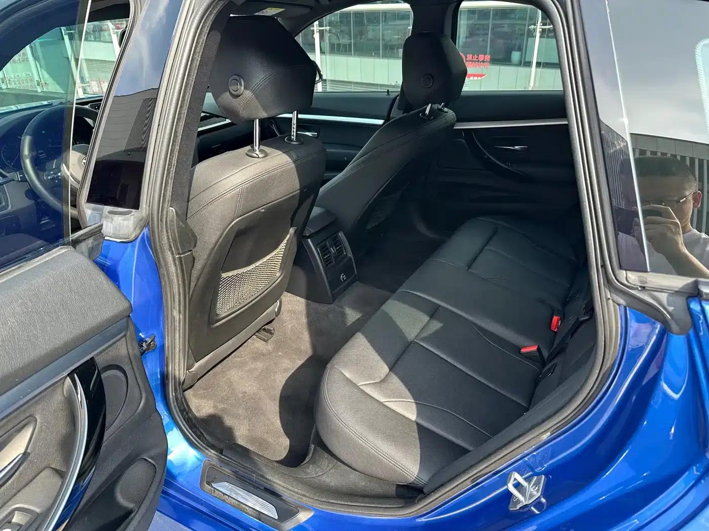 2019 BMW 3 Series GT 320i M Sport Package — миниатюра 8