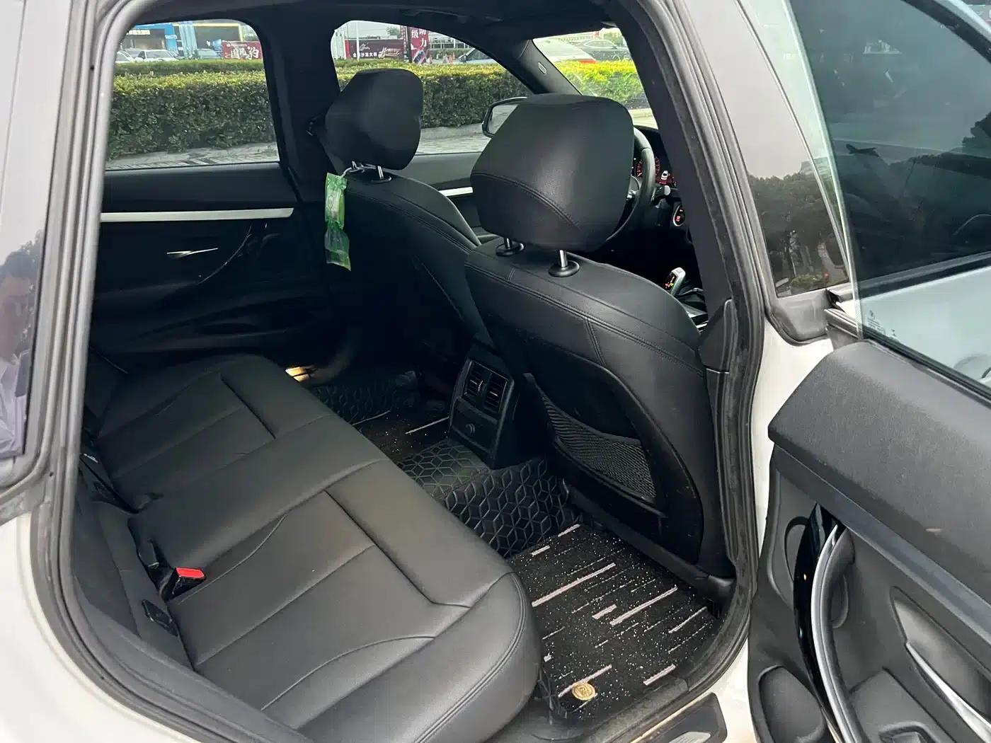 2019 BMW 3 Series GT 320i M Sport — миниатюра 9