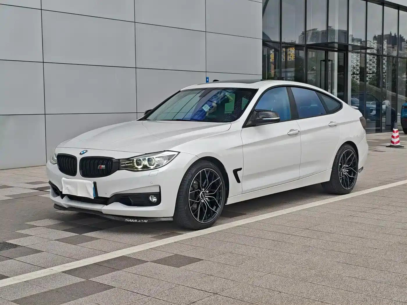 BMW 3 Series GT 2016 320i Fashion Edition — миниатюра 1