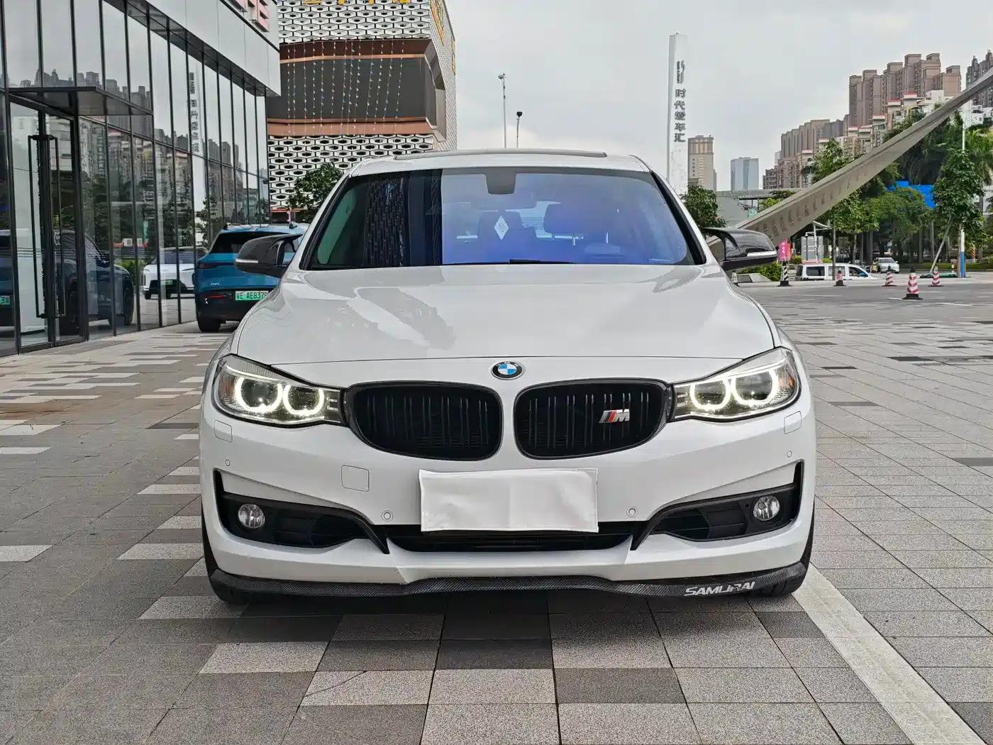 BMW 3 Series GT 2016 320i Fashion Edition — миниатюра 2