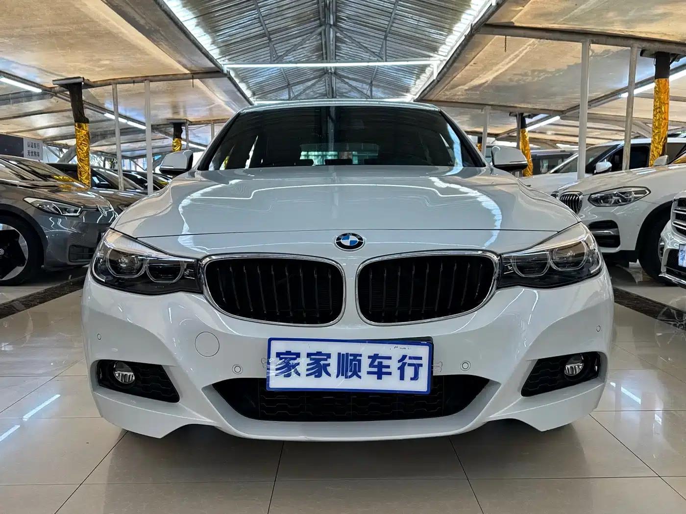 2020 BMW 3 Series GT 320i M Sport Package — миниатюра 2
