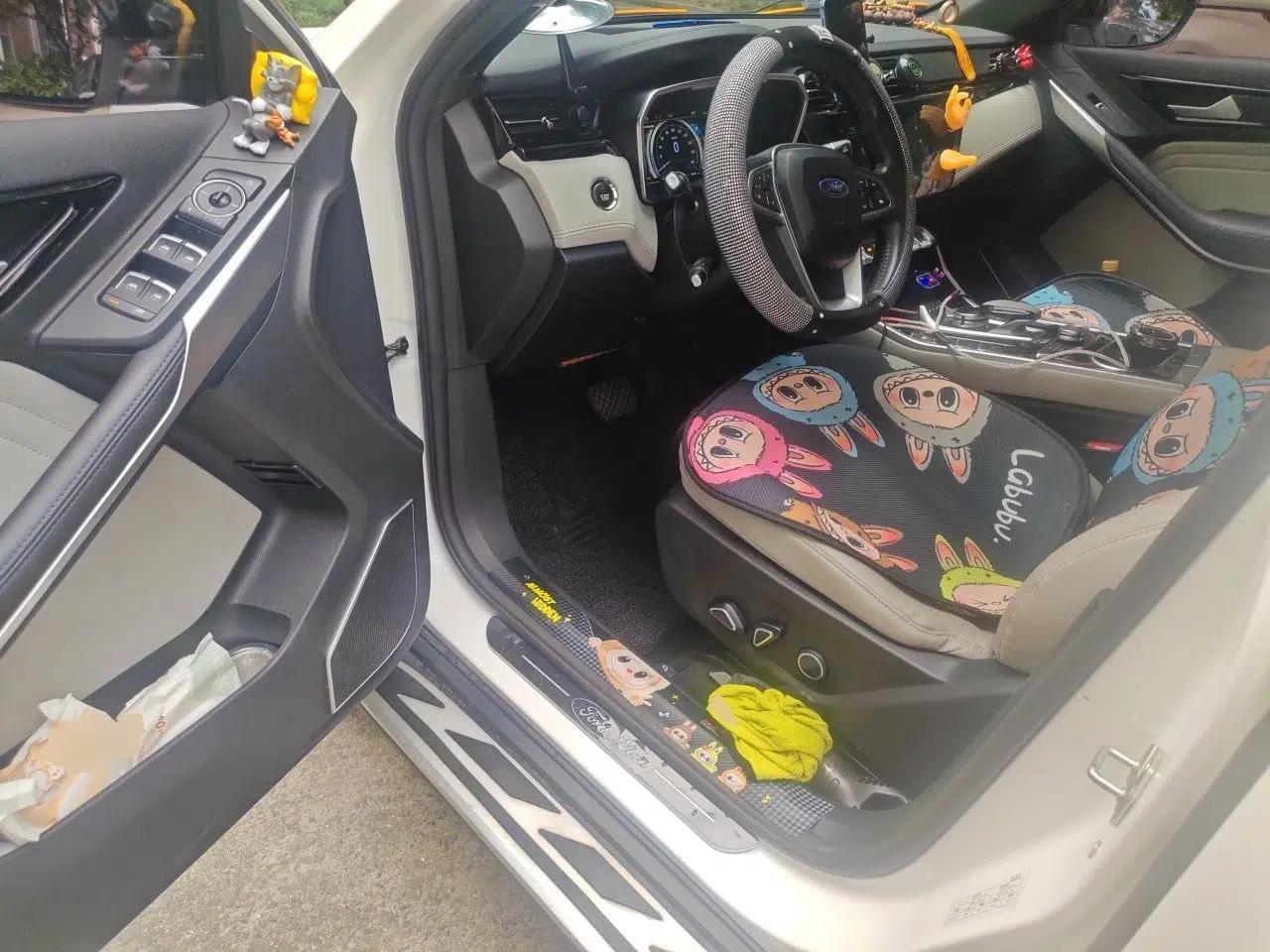 Ford Territory EV 2020 YAO LING Model — миниатюра 16