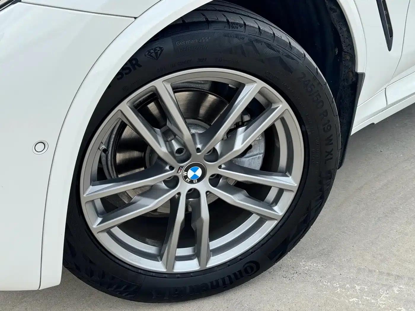 2020 BMW X4 xDrive25i M Sport Package — миниатюра 17