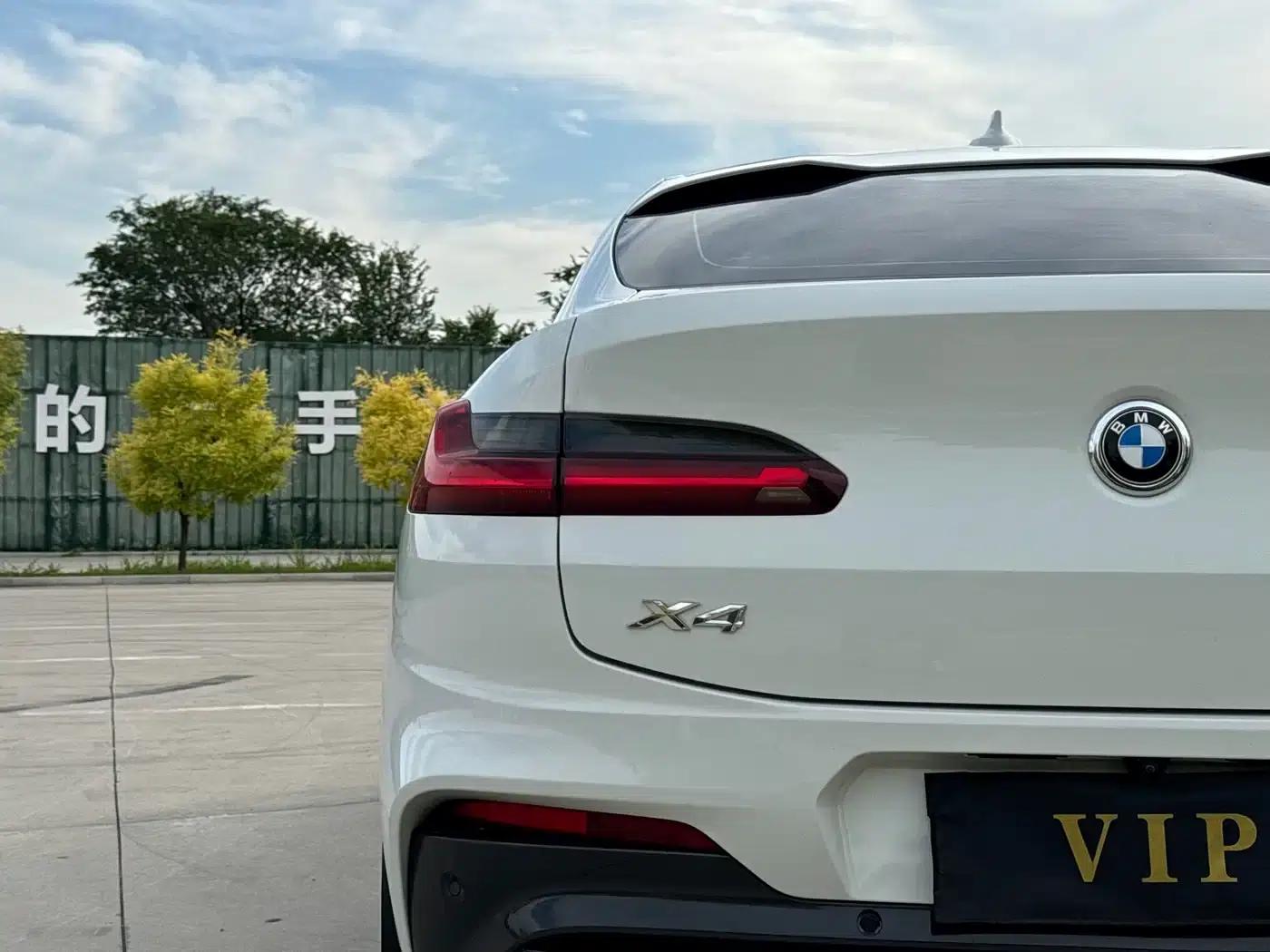 2020 BMW X4 xDrive25i M Sport Package — миниатюра 19